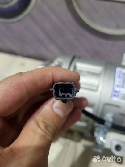 Компрессор кондиционера Nissan qashqai J10