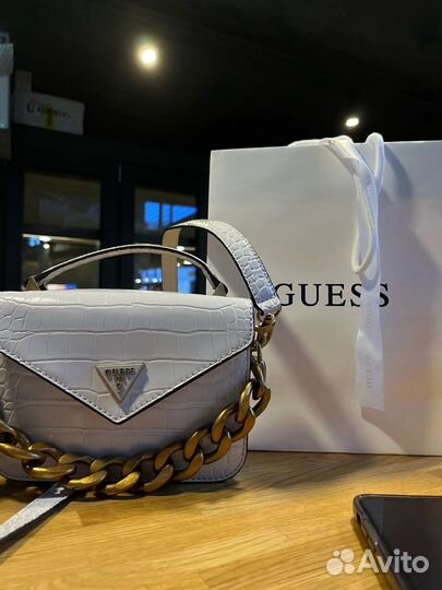 Сумка guess