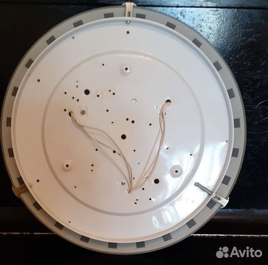 Светильник потолочный