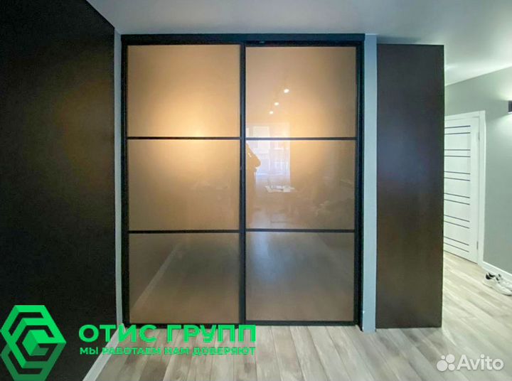 Раздвижные стеклянные перегородки