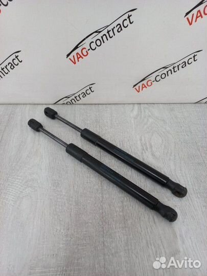 Амортизатор крышки багажника Audi A6 C6 2.8 2010