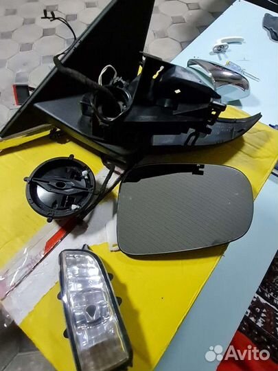 Боковое зеркало левое Ягуар XF на запчасти