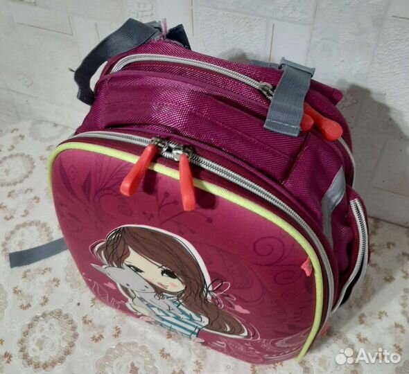 Школьный рюкзак для девочки