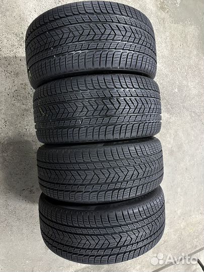 Pirelli Scorpion Winter 275/45 R21 и 315/40 R21 111V