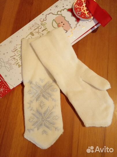 Варежки шерстяные новые