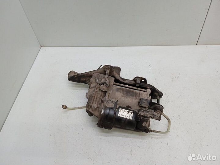 Насос регулировки подвески Mercedes-Benz S-Class