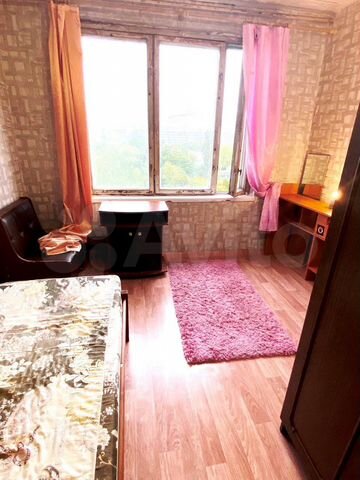 Комната 13 м² в 4-к., 8/9 эт.