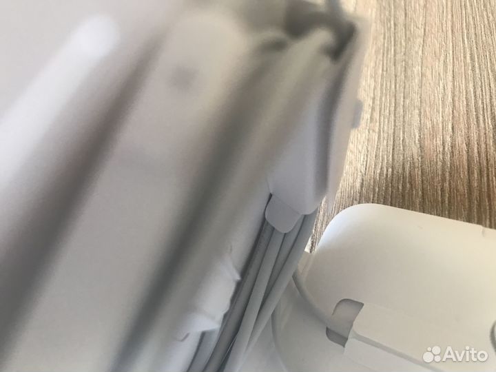 Новая гарнитура Apple EarPods разъёмом Lightning