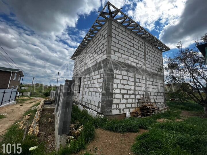 Дом 180 м² на участке 4,7 сот.