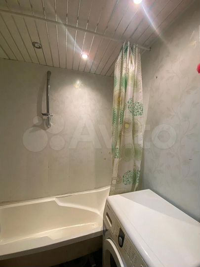 5-к. квартира, 47 м², 4/5 эт.