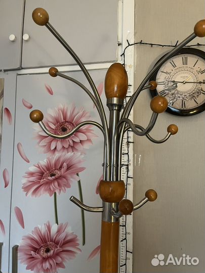 Вешалка для одежды напольная