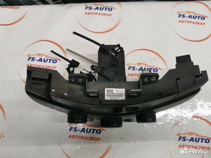 Блок управления отопителем Chevrolet Spark 1.2