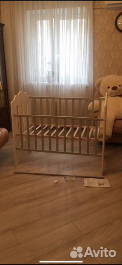 Детская кроватка для новорожденных