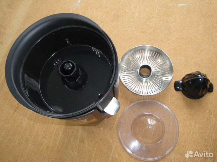 Соковыжималка для цитрусовых Redmond RJ - 903