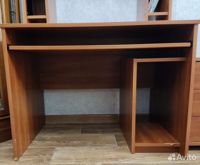 Компьютерный стол б/у
