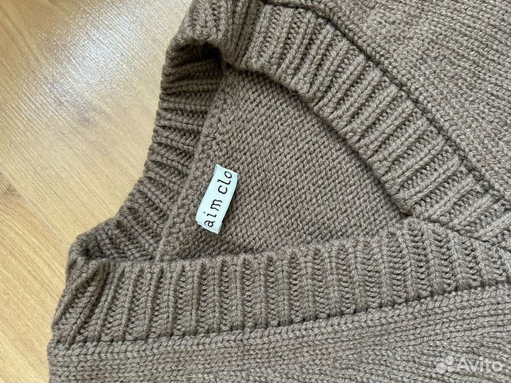 Бежевая жилетка aim clo onesize 40-48