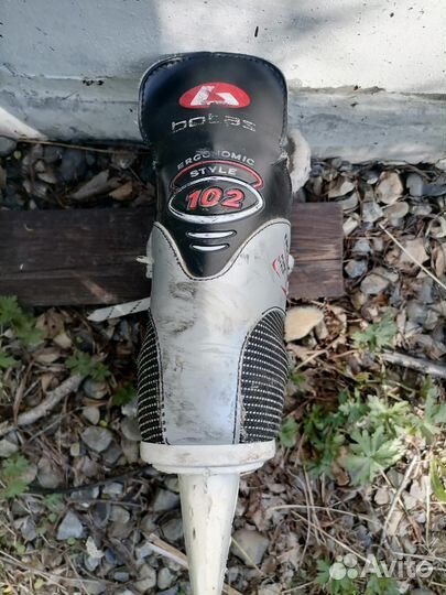 Коньки хоккейные