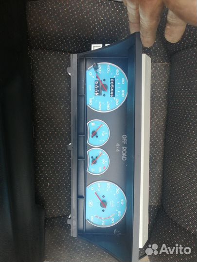 Приборка нива 21213