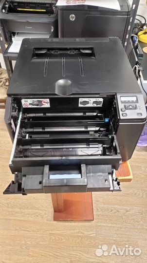 Цветной лазерный принтер HP LaserJet Pro 200 M251n