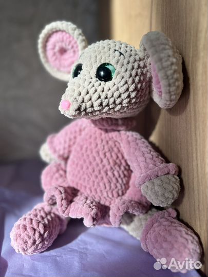 Вязанная мышка