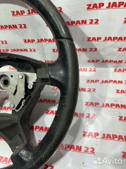 Руль Mitsubishi Delica PD6W 6G72 2002