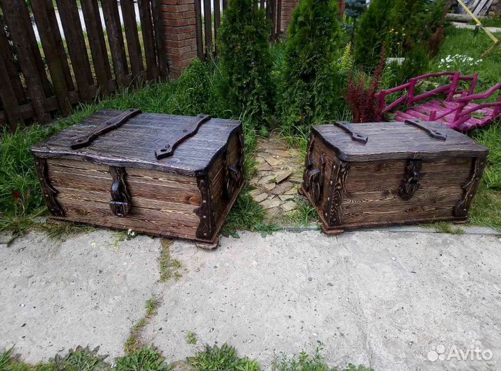 Сундук деревянный под старину