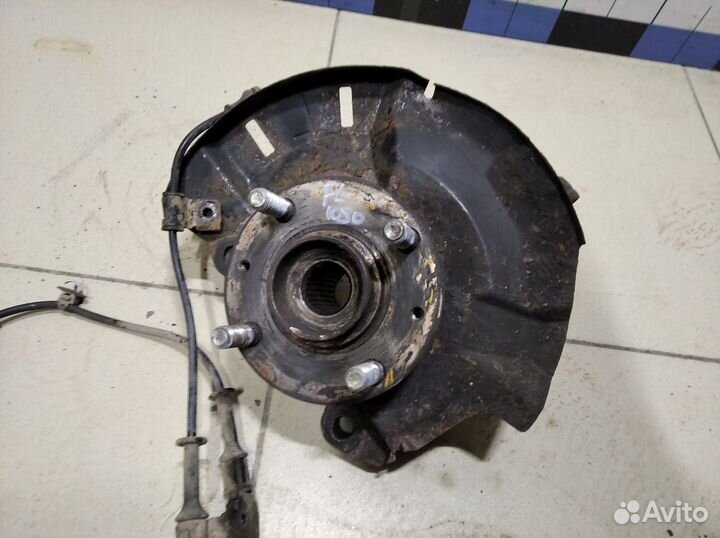 Кулак поворотный передний левый RIO 2011-2017