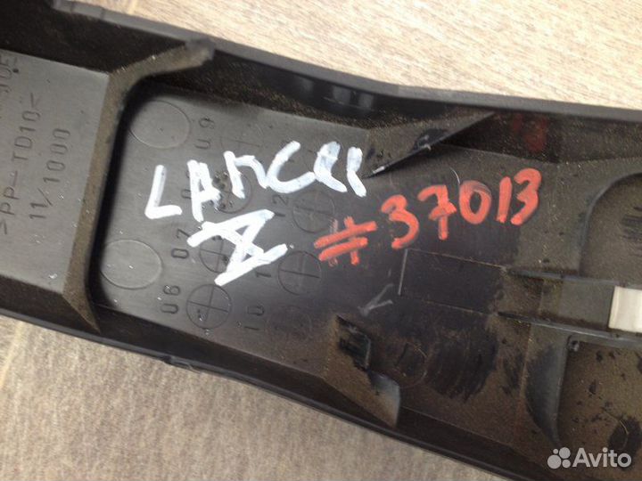 Накладка торпедо Mitsubishi Lancer 10 24119