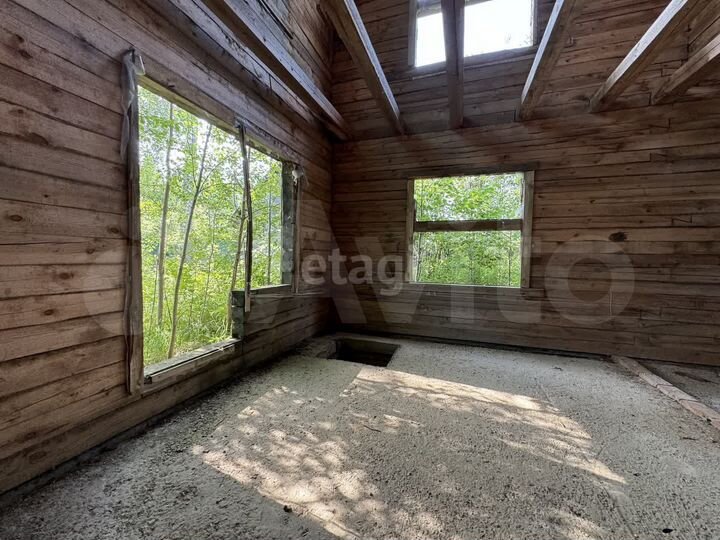 Дом 198,8 м² на участке 15 сот.