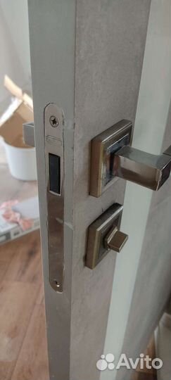 Межкомнатные двери бу 70 см