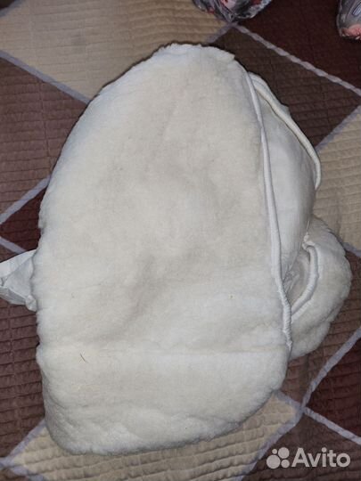 Вкладыш в коляску меховой