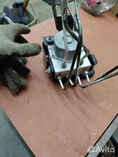 Блок абс Renault Logan 2, Sandero Stepway 2