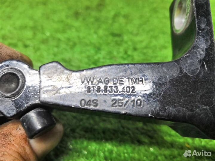 Петля двери задней правой нижняя Audi A5 /S5 Coup