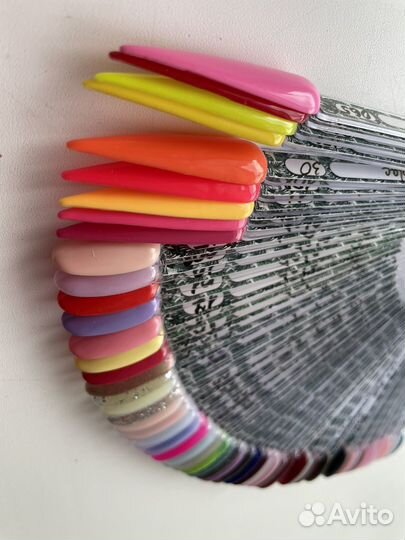 Гель лаки для маникюра б/у