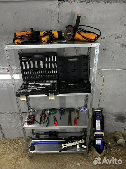 Гараж на час, Автосервис самообслуживания