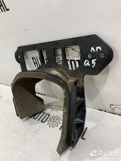 Пыльник передний левый Audi Q5 8R CDN 2011
