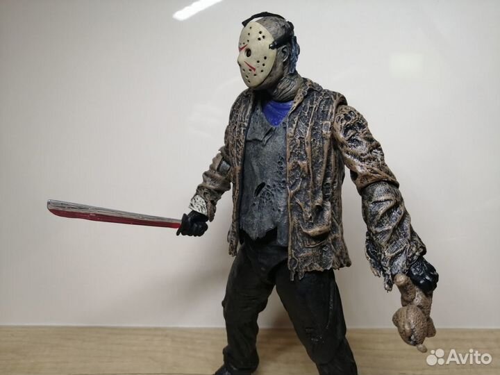 Коллекционная фигурка Фредди против Джейсона