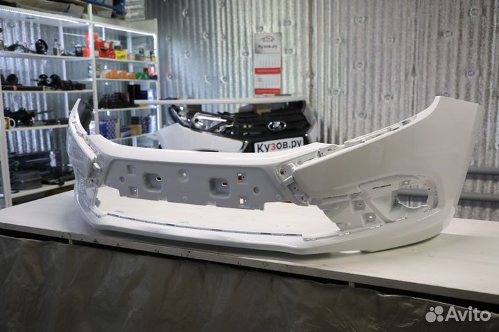 Бампер передний LADA Granta FL ваз 2190 белый 240