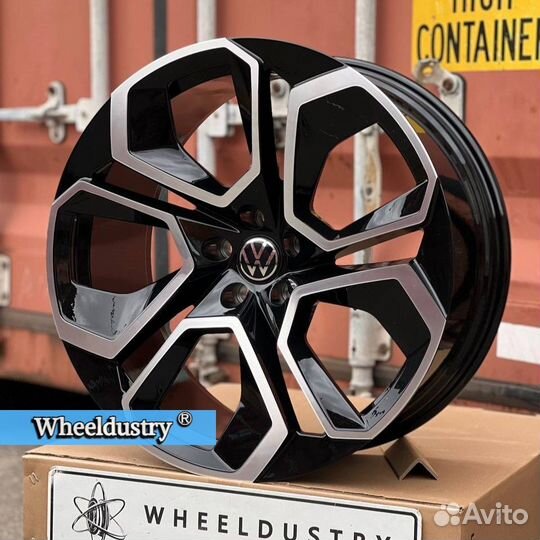 Кованые диски R20 Volkswagen Touareg/Tiguan