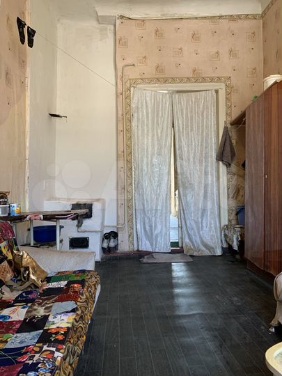 Комната 15 м² в 4-к., 2/2 эт.