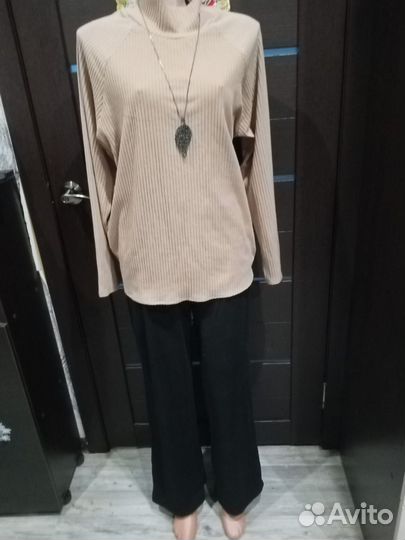 Новый костюм р.46