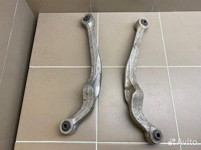 Задние рычаги рено колеос. Рено колеос 2008 задний рычаг. 551215k500. Рычаг передний optima jf. Задних рычагов колеос.