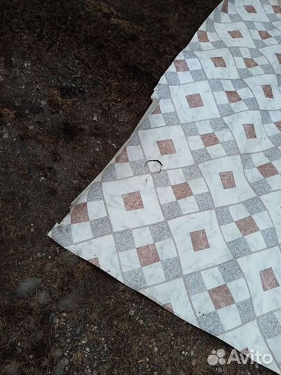 Линолеум 3х3м бу. Цена за все