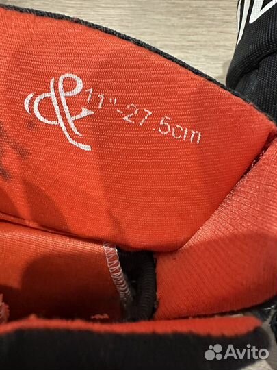 Нагрудник хоккейный и краги