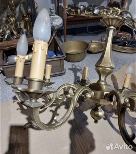 Люстра и торшер