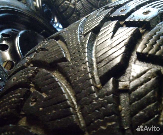 Hankook Winter I'Pike W409 205/55 R16 91T