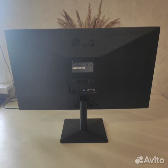 Монитор LG 24mk430h-b