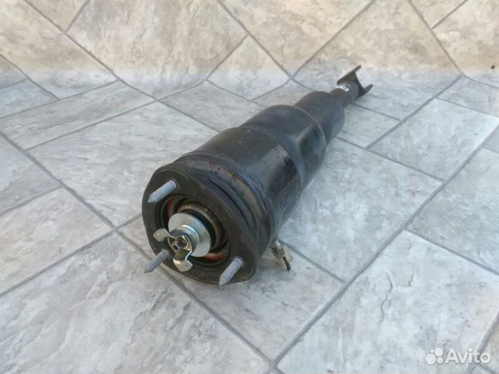 Пневмоамортизатор передний левый Lexus Ls Iv