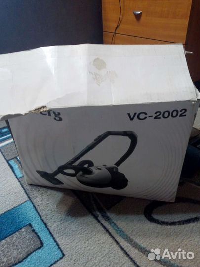 Пылесос Elenberg 1200w