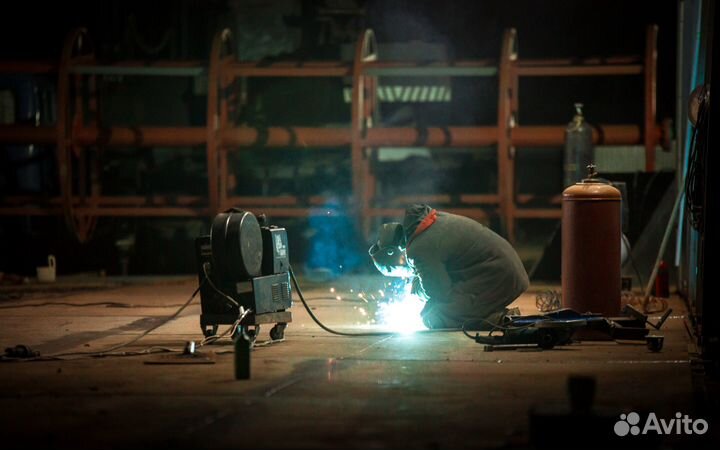 Сварщик на полуавтомат